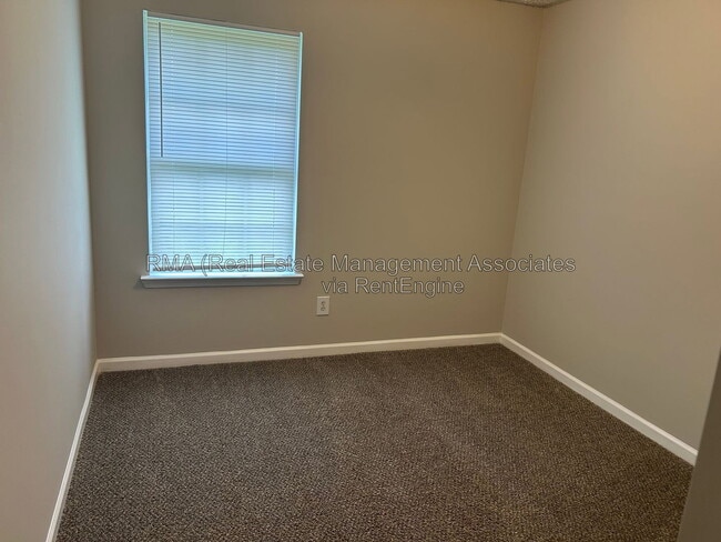 Photo - 1768 Carrington Dr