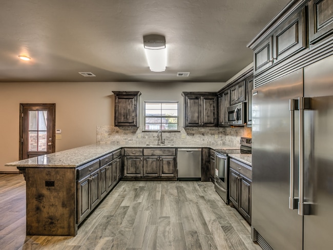 Photo - 334 E 3rd St