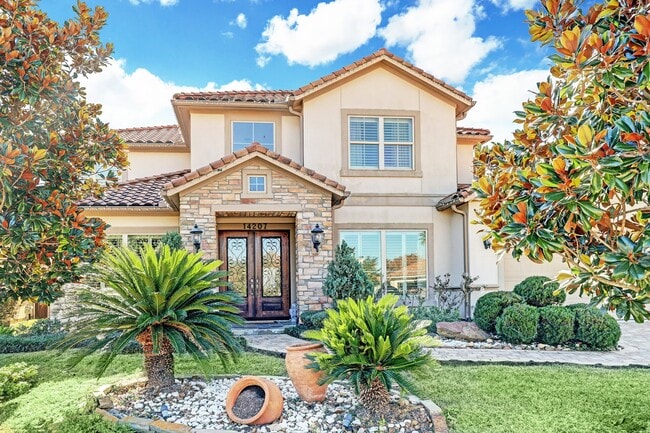 Photo - 14207 Bay Cliff Ct