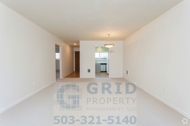 Building Photo - GPM475 - SE Woodward St (T2) Unit 2822 Rental