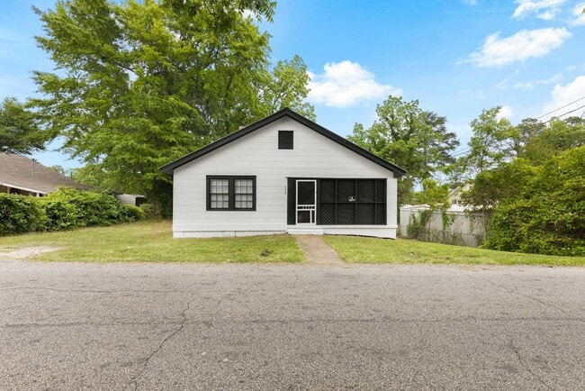 Photo - Freshly Updated 3BR Home in Opelika – Clean, Bright, Move-In Ready