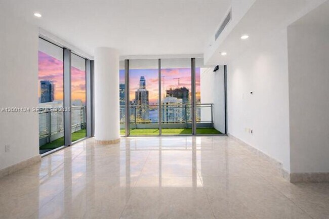 Photo - 92 SW 3rd St Unit 92 SW 3rd St # 4310