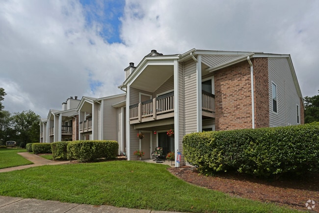 Building Photo - The Birches