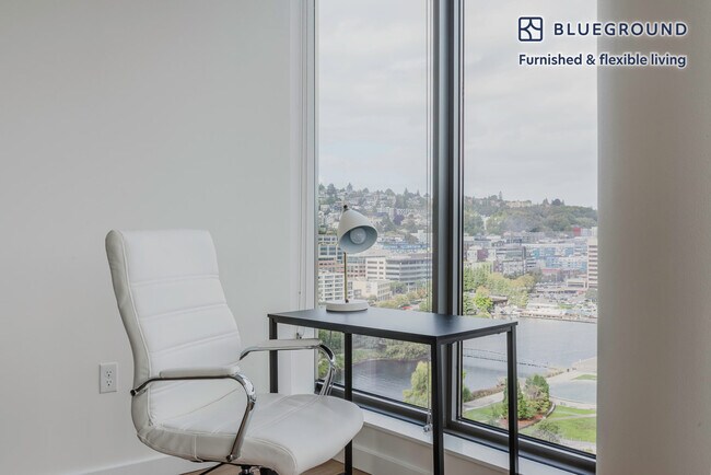 Photo - 602 Terry Ave N Unidad FL13-ID782