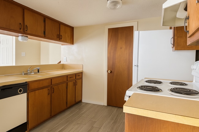 Photo - 4505 Hunt Cir