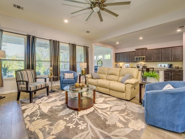 Photo - 2125 Sauterne Dr