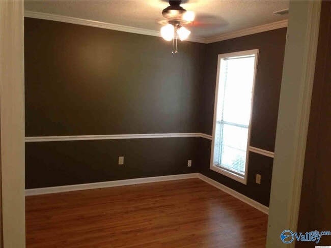 Photo - 110 Wildweed Ct