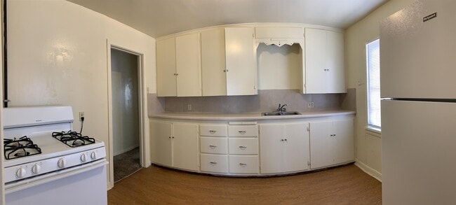 Photo - 1217 Ross St