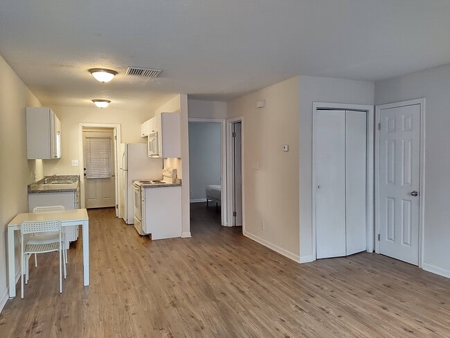 Building Photo - 110 Horizon River Dr Unit I1