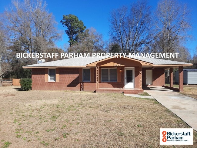 Building Photo - At Last, This Is What You’ve Been Searching For. Located in Phenix City!!