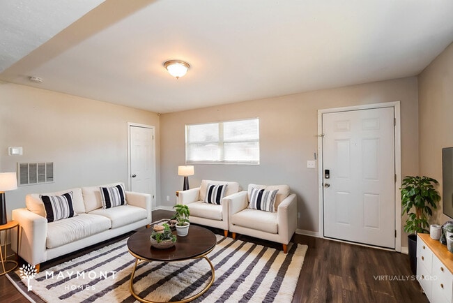 Photo - 6916 Jack Horner Ln