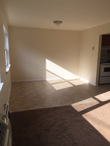 2BD - Dining Room - Old Forge Apartments