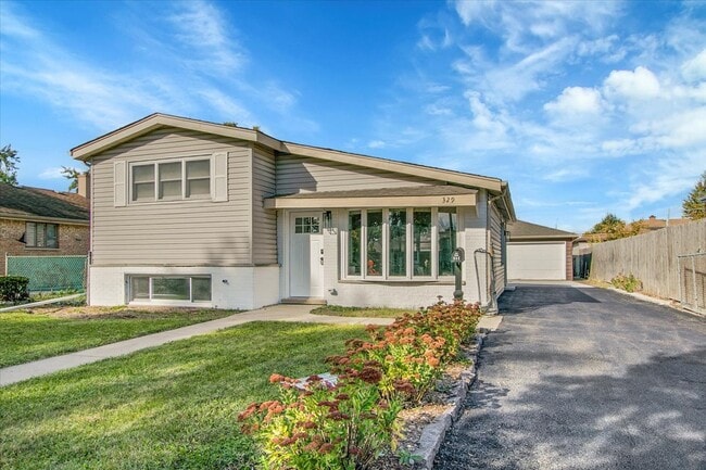 Photo - 329 E Jefferson St