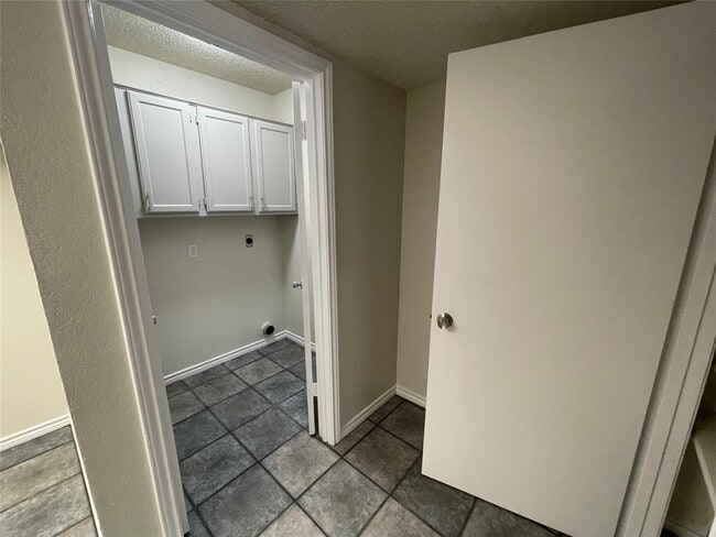 Photo - 1231 Armadillo Rd