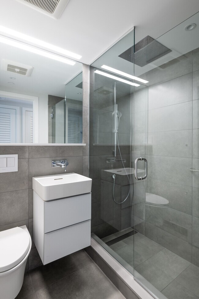 Photo - 11 Commonwealth Ave