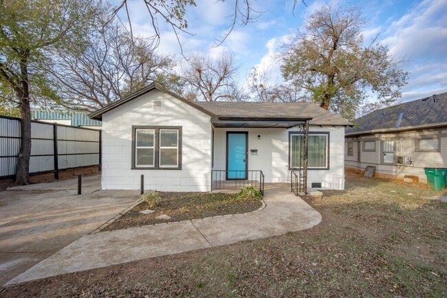 Photo - 1013 NW 45th St