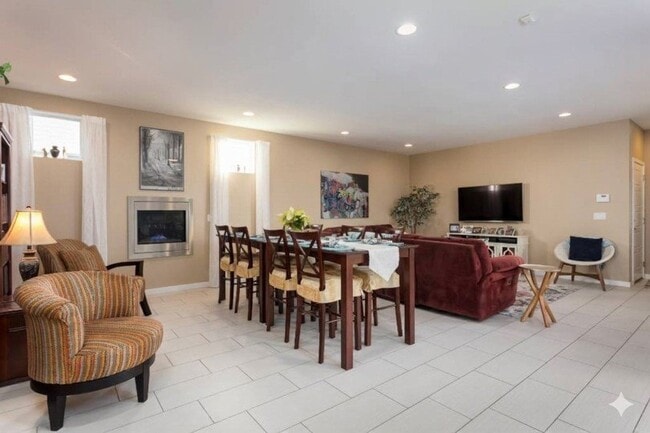 9606 Dunning Cir