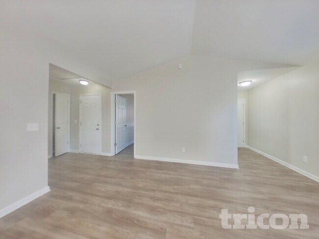 Photo - 149 Moores Creek Dr