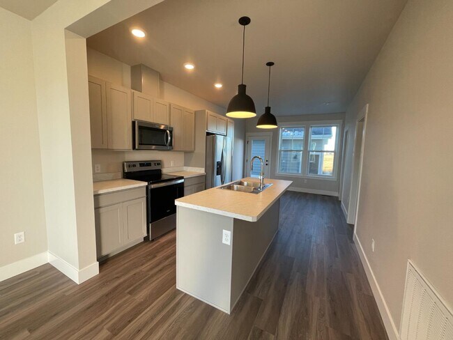 Photo - 6117 Northstead Ave