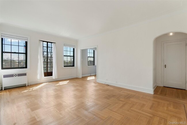 Photo - 14 N Chatsworth Ave Unidad 5M