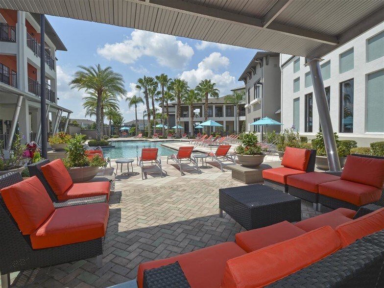 Northbridge at Millenia Lake Apartments For Rent in Orlando, FL