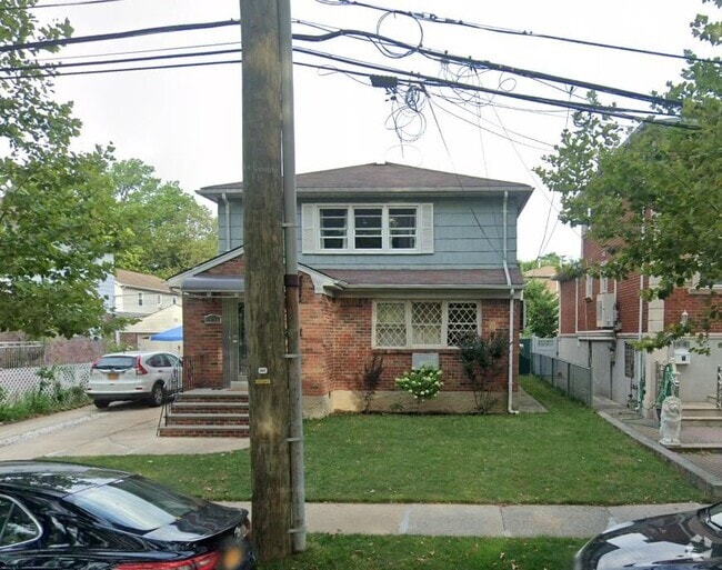 Building Photo - 86-14 235th Ct Rental