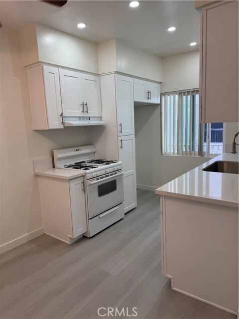 Photo - 580 W Stocker St Unit 8