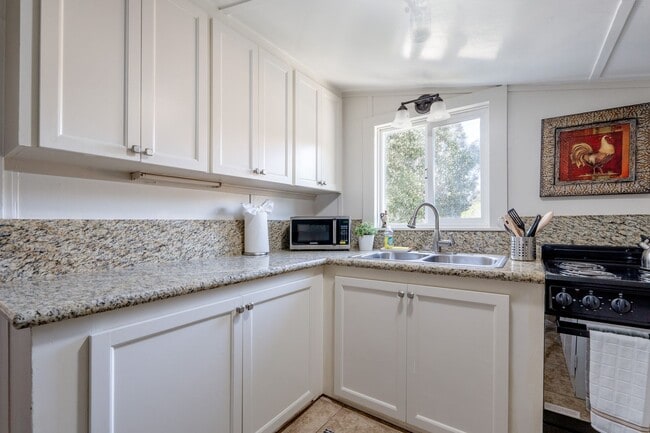 Photo - 272 W Carmel Valley Rd Unit A