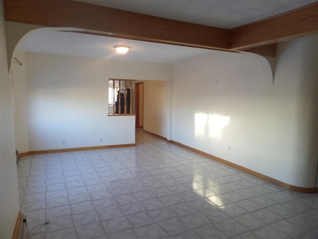 Photo - 10 Windsor Rd Unit 2