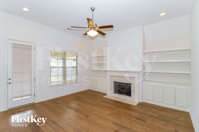 Photo - 105 Hidden Meadows Ln