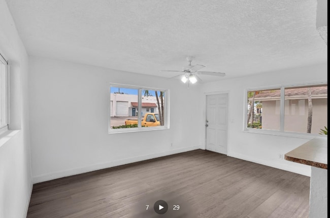 Photo - 2160 NW 29th St Unit 16