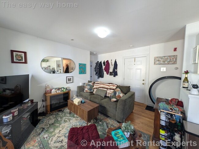 Photo - 33 Roberts Rd Unit #2R