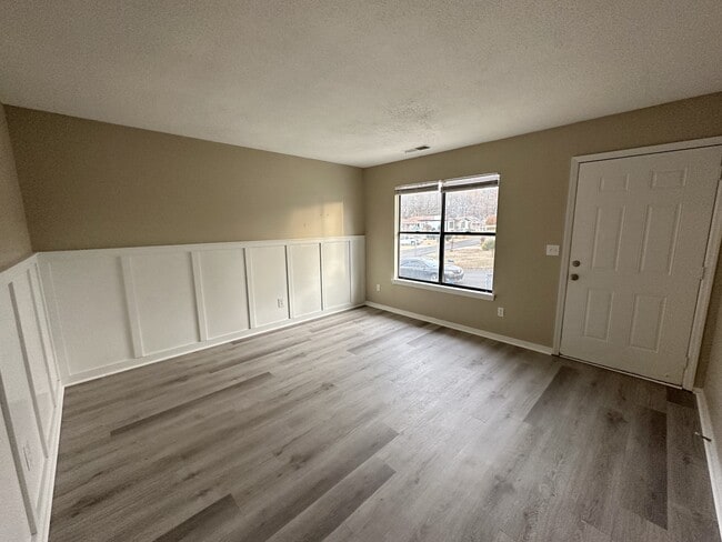 Photo - 1920 15th Way SW