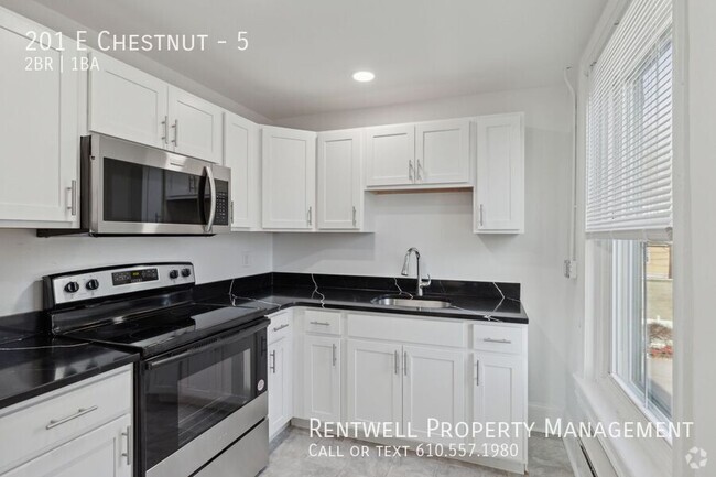 Building Photo - 2 Bedroom Available for Rent in Coatesvill... Unit 5 Rental