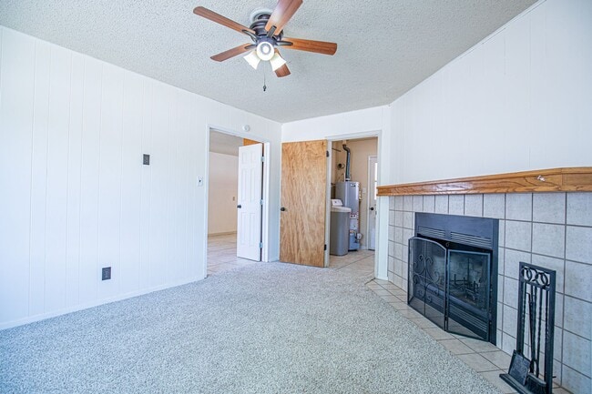 Photo - 3 Bedroom 1.75 bath with Solar Panels