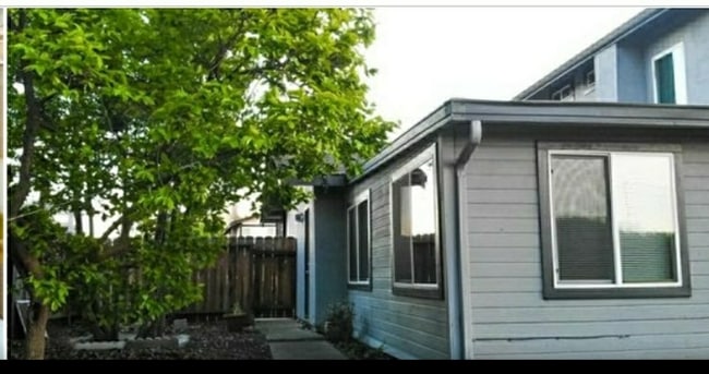 Photo - 1151 Viewpointe Blvd Unidad C.