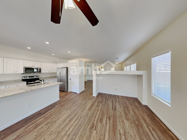 Photo - 2833 E Morenci Rd