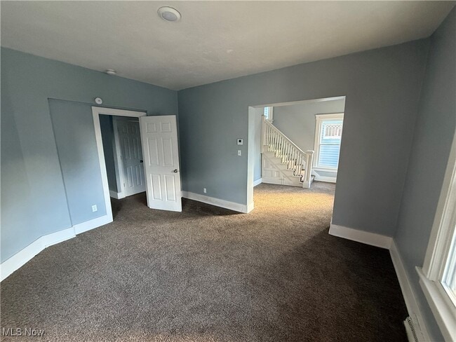 Photo - 204 Broad Ave NW