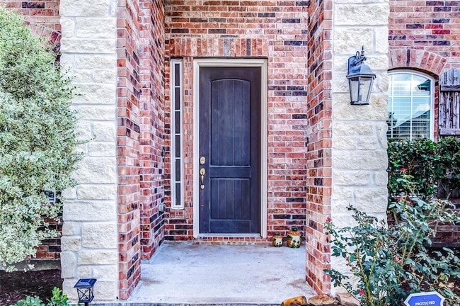 Photo - 623 Orlandis Ln
