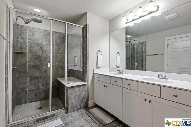 Photo - 7305 Merrick Ln