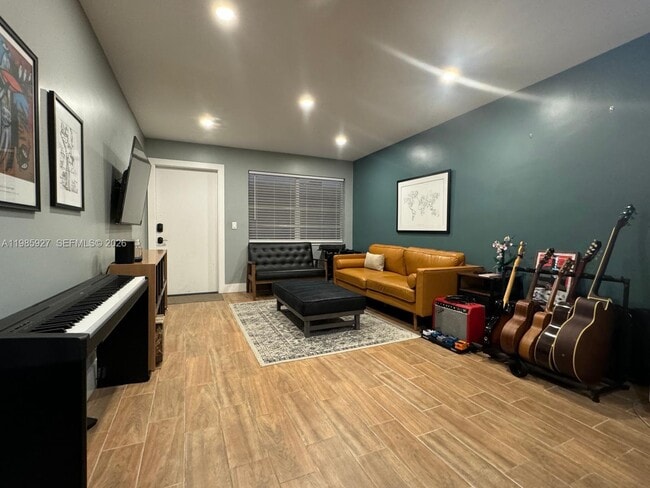 Photo - 2840 Taylor St Unit 28