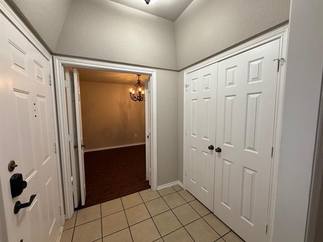 Photo - 318 Shade tree St