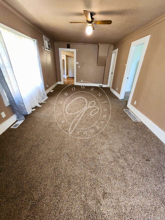 Photo - 2 Bedroom | 1 Bathroom | Fenced Yard | Detached Garage