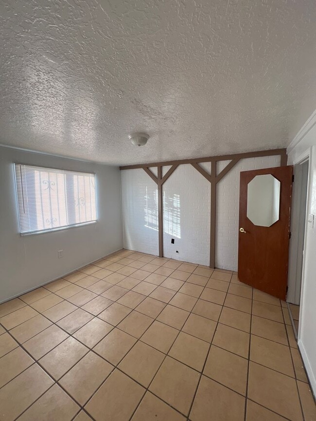 Photo - 3924 3rd St NW Unit Guest house