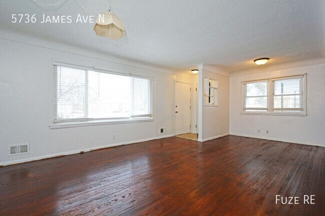 Photo - 5736 James Ave N