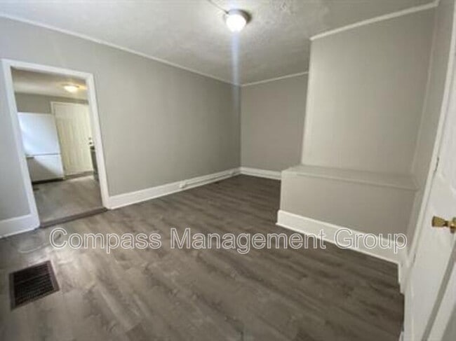 Photo - 1619 Washington Ave