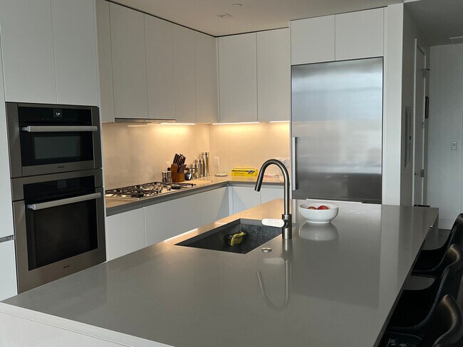 Photo - Charming 1BR 1BA Apartment w/ Pool & Gym in Downtown Austin