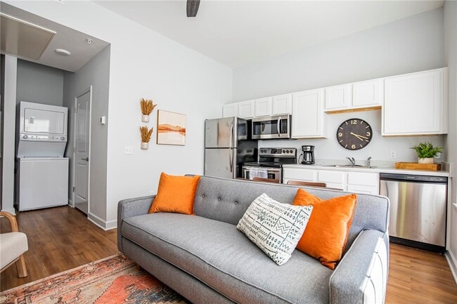 Photo - 904 Garland Ave