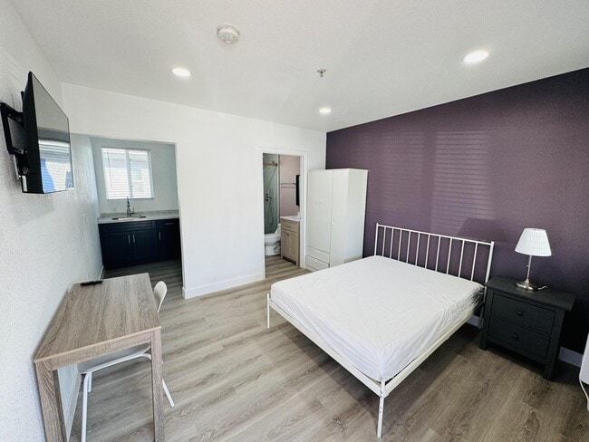 Building Photo - 1414 S 3rd St Rental