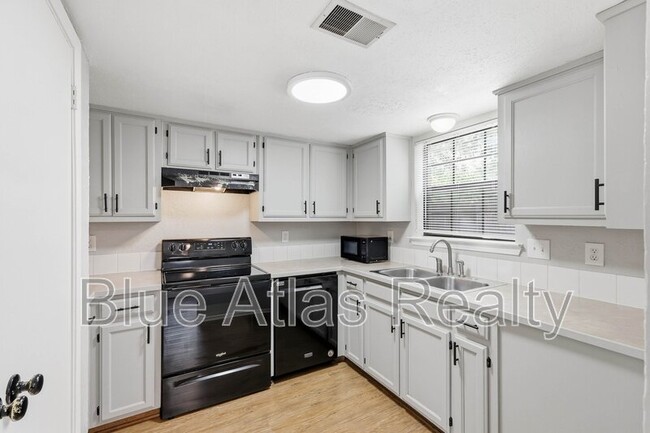 Photo - 3313 Gardenview Cir